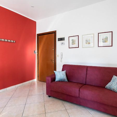 Giorgi Homes - Easy Apartment By Wonderful Italy Bologna Bagian luar foto