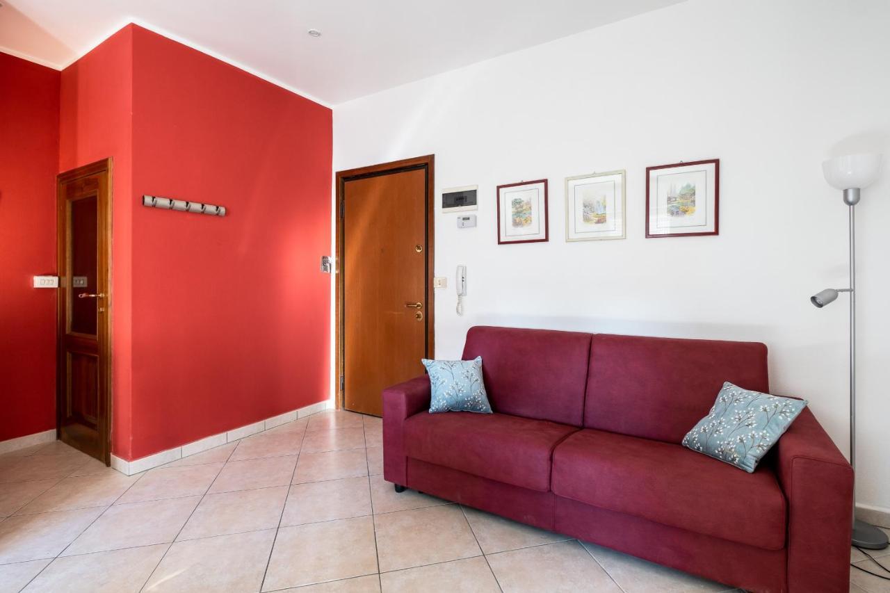 Giorgi Homes - Easy Apartment By Wonderful Italy Bologna Bagian luar foto