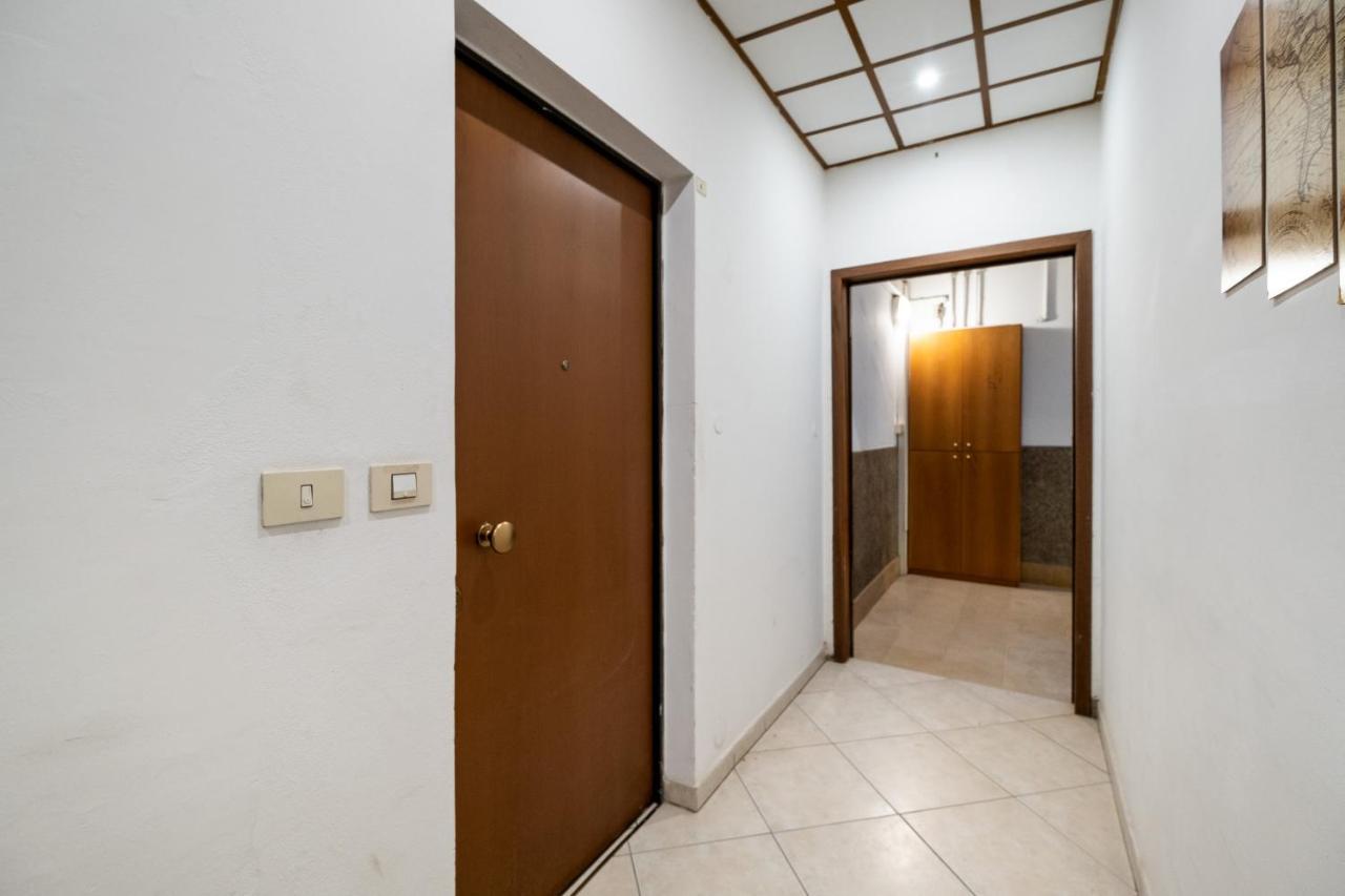 Giorgi Homes - Easy Apartment By Wonderful Italy Bologna Bagian luar foto